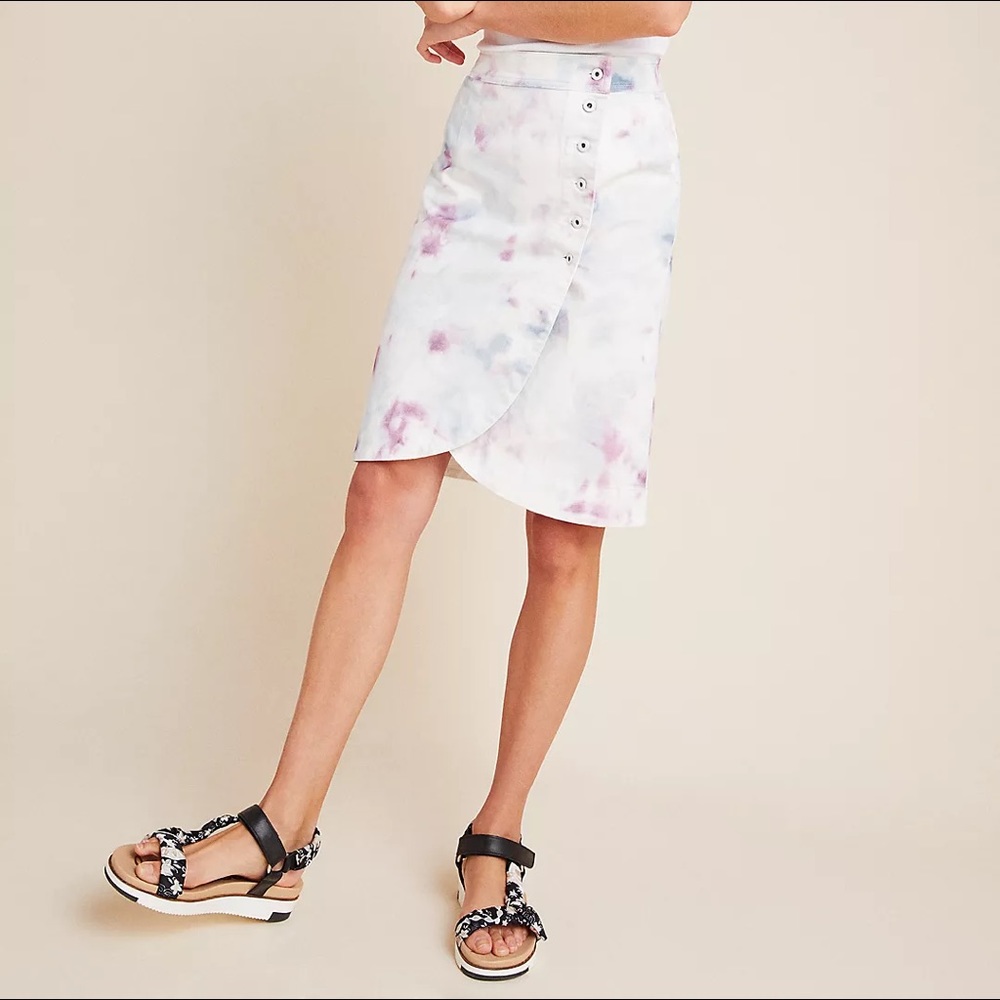 NWT Anthropologie Kimmie Tie-Dye Tulip Denim Skirt
